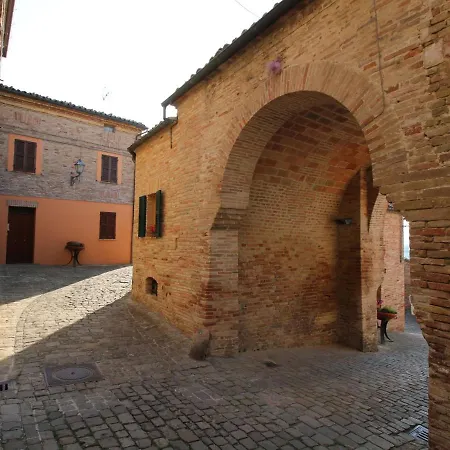 Serene Holiday In Piticchio With Pool And Scenic Views *